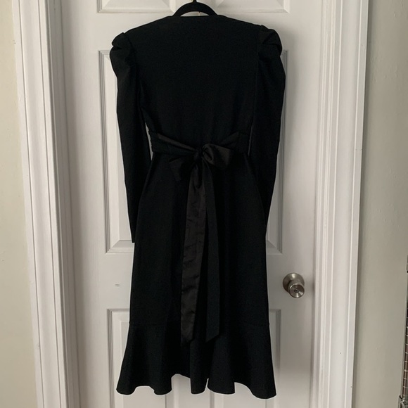 Diane Von Furstenberg Belted Wrap Black Dress Size XS #165 - Picture 4 of 10